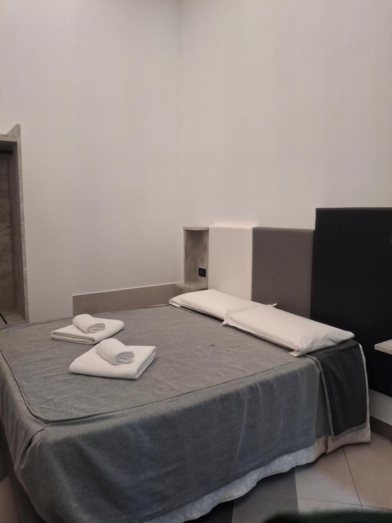 Hotel Viennese Roma Ngoại thất bức ảnh